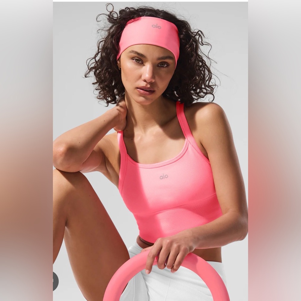 ALO Yoga Neon Bubblegum Airlift Headband